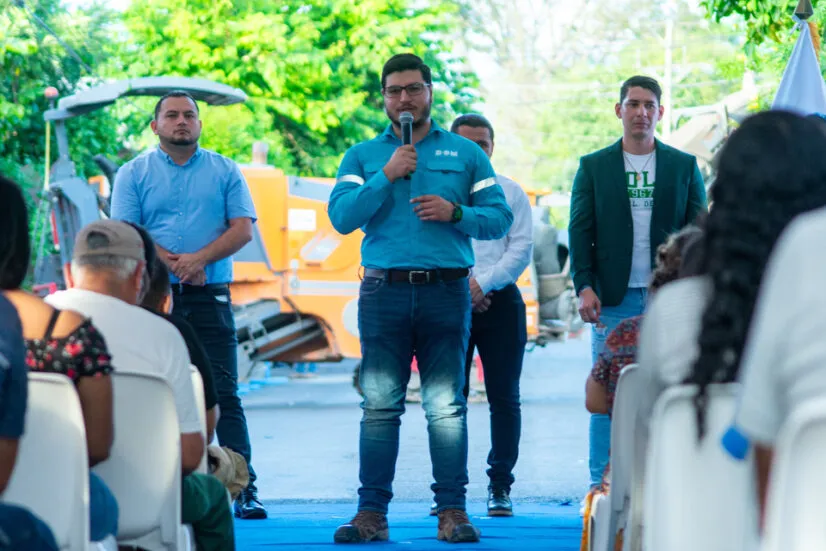 cfcdccb2-8037-4e83-b218-53bdd9e8bab8