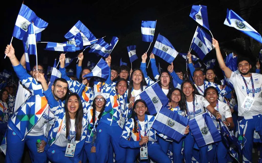 Delegacion-ESA-en-Inauguracion-Juegos-San-Salvador-2023-23062023_36-1024x638