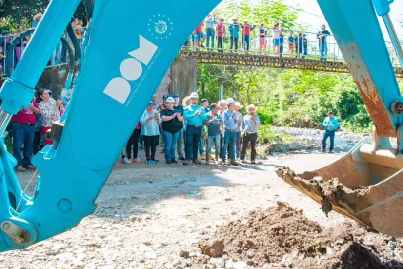 96d71706-b093-4f3d-8b2f-10d67f2b312c