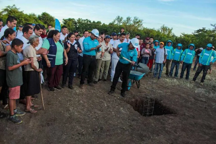 8245276e-57fc-4cfc-83d8-8fc9525aa569