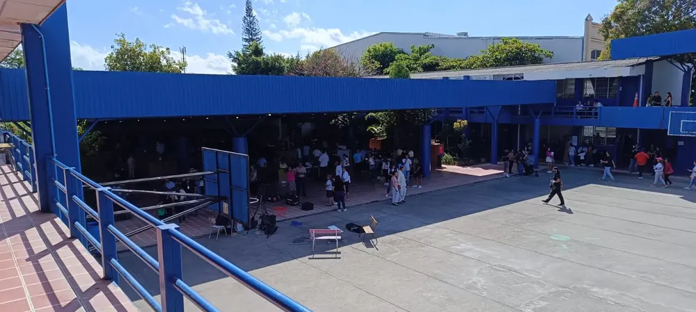 b4173162-43a9-46e4-8406-d16409e92335