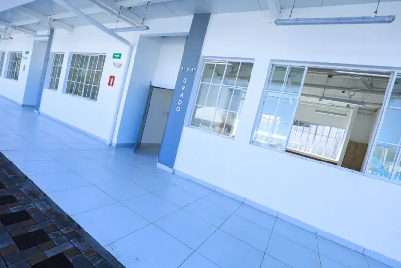 63546298-6405-44a5-a824-752f87d556ab