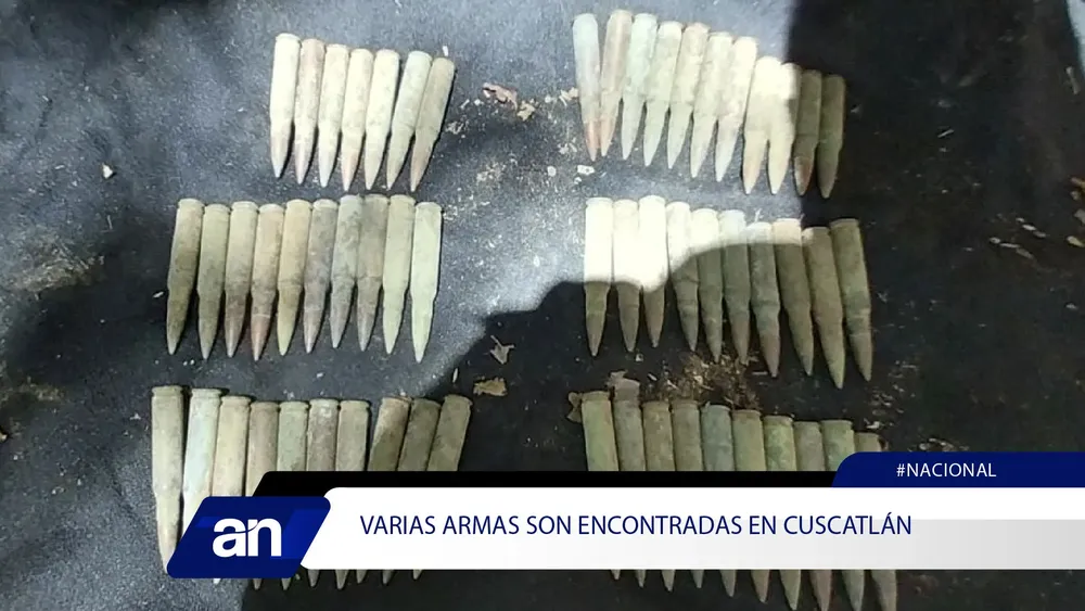 82_Mesa de trabajo 1