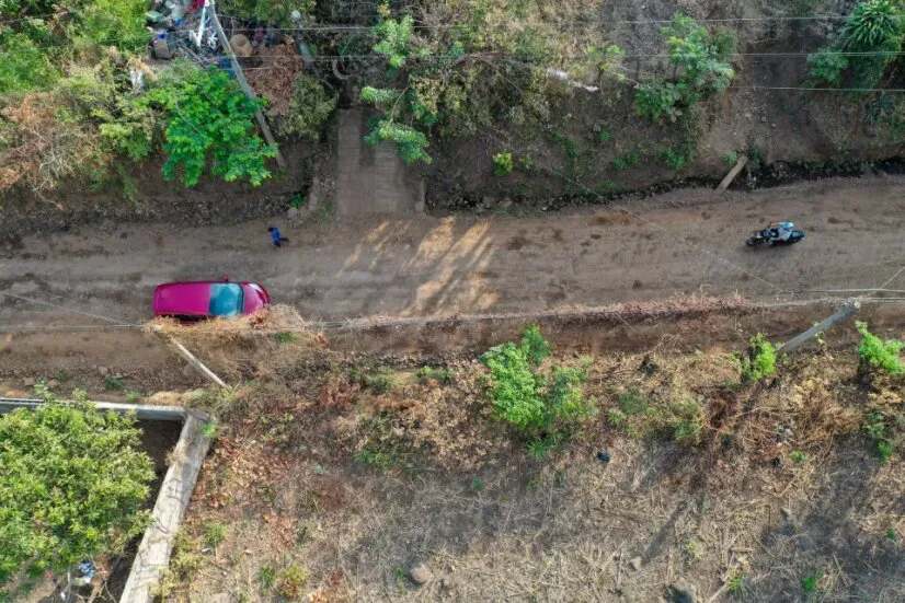 98427213-32c0-4835-9d31-7a3e6e58a0fb