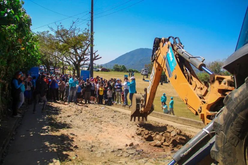 8e9a553c-efb7-4d04-9ef6-3f0b0042a2eb