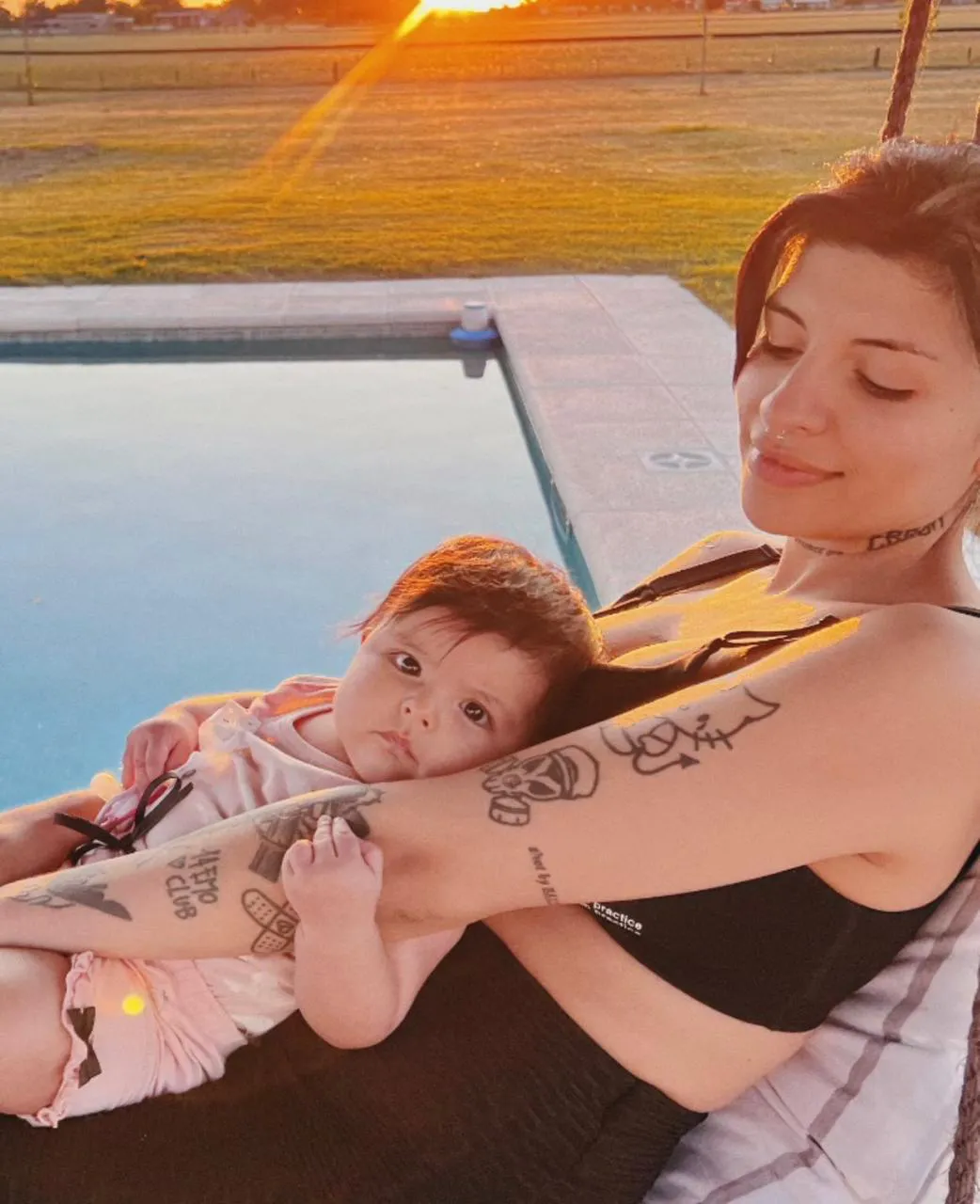 ff6e66c4-3819-444c-b7cf-3a3656c56168